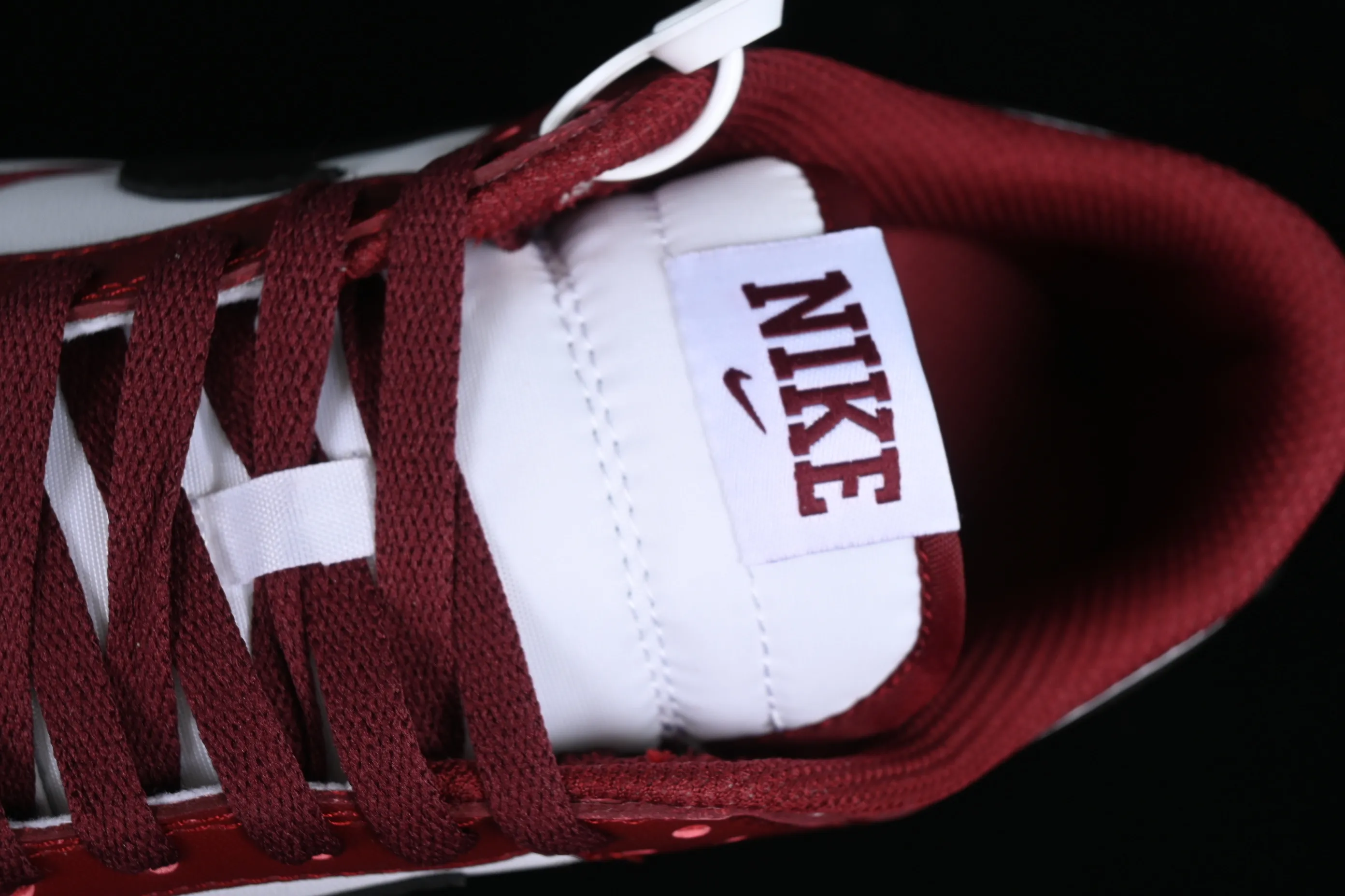 All categories Nk SB Dunk series Nk SB Dunk Low low-top sneakers Nk Dunk Low "Wine Red" burgundy black SB low-top sports and leisure sneakers FD9749-601